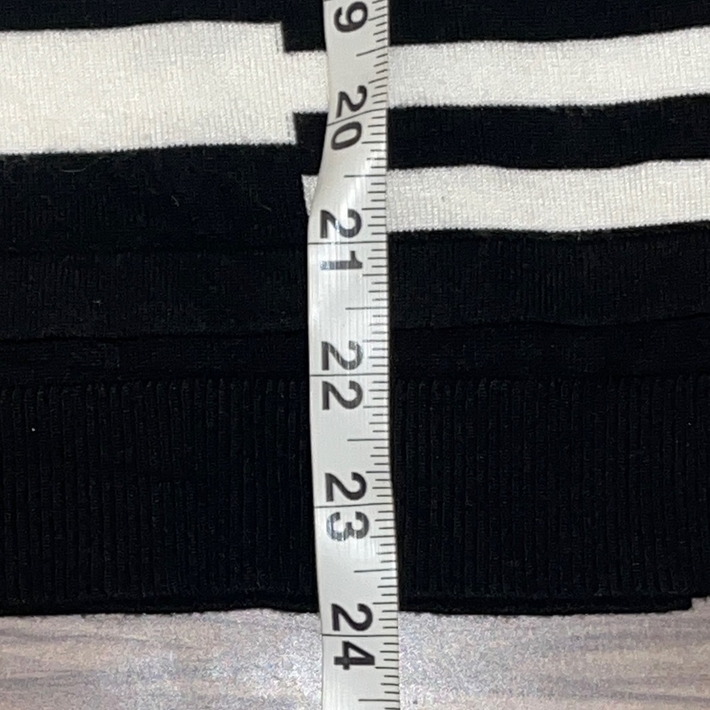 White House Black Market Striped Crew Neck Sweater with 3/4 sleeve - Picture 10 of 13